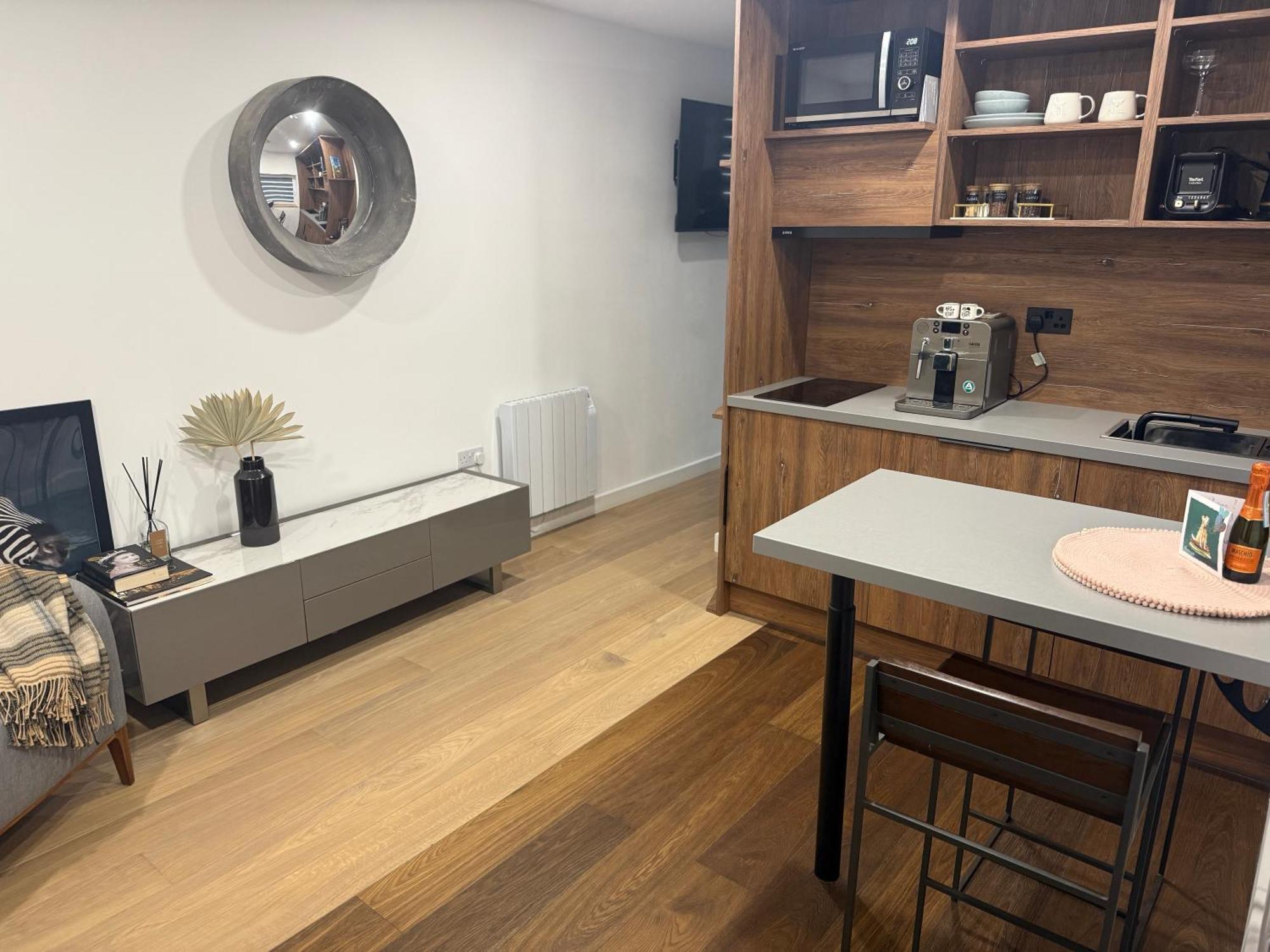 New Built Cosy Apartment Within Walking Distance Of Churchill Hospital Oxford Ngoại thất bức ảnh